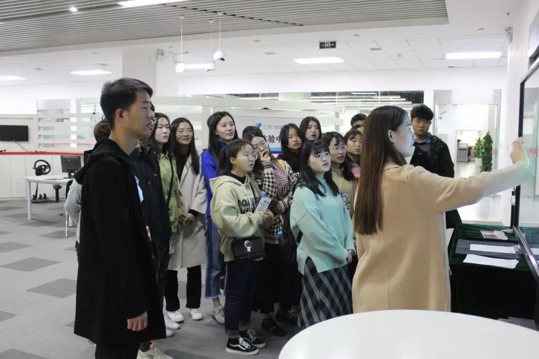 1541817611902736.jpg 001.jpg