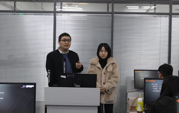 1551665569974663.jpg 配图4 云和数据H5专业新班开班.jpg